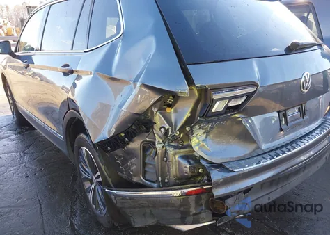 2019 Volkswagen Tiguan 2.0T Se/2.0T Sel/2.0T Sel R-Line/2.0T Sel R-Line Black z USA, uszkodzony, nr VIN 3VV2B7AX4KM023189